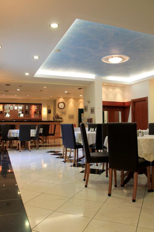 Hotel Platon Athena Bagian luar foto