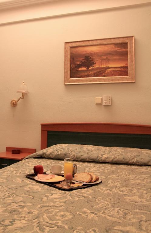 Hotel Platon Athena Ruang foto